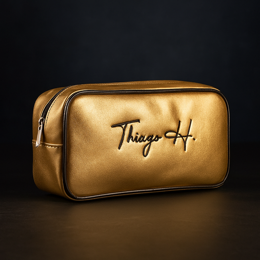 Necessaire Dourada Personalizada | Compacta, Versátil e Seu Nome – LEGEND