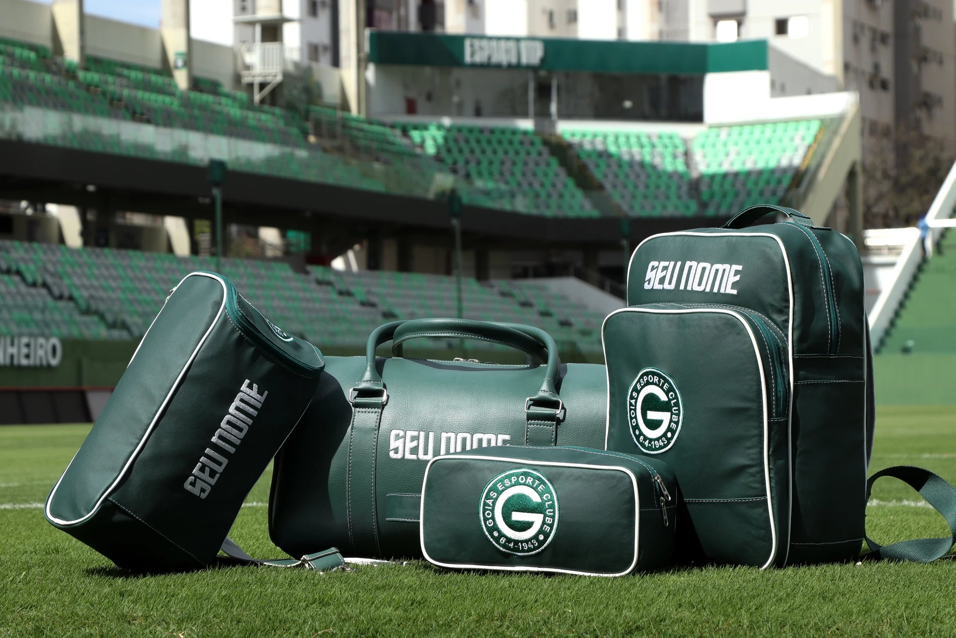 produtos licenciados goiás esporte clube, coleção legend oficial goiás, mochila personalizada goiás, necessaire personalizada goiás, porta chuteira personalizada goiás, mala de mão personalizada goiás, acessórios esportivos com nome goiás, produtos oficiais goiás verde
