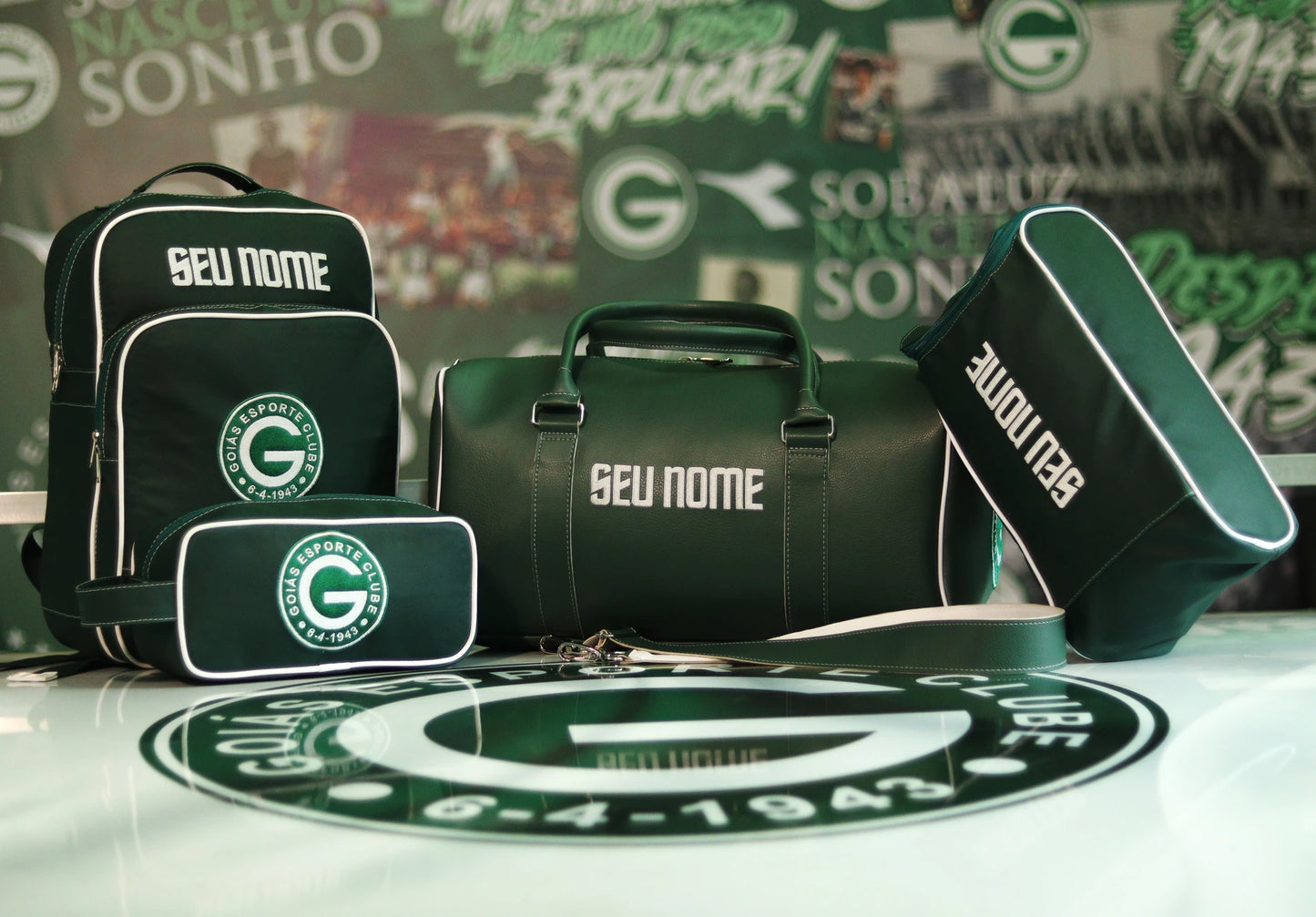 Kit Oficial Goiás E.C. Personalizado | Mochila, Mala, Porta Chuteira e Necessaire – Seu Nome em Destaque
