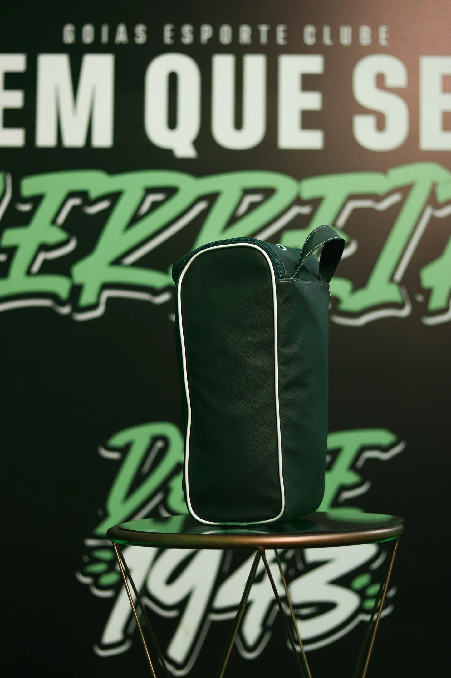 Porta Chuteira Oficial Goiás Personalizado | Proteção, Praticidade e Seu Nome – LEGEND