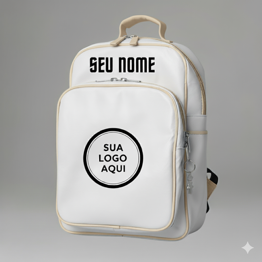 Mochila Masculina Personalizada Branca com detalhes dourados | Resistente, Estilosa e com Seu Nome – LEGEND