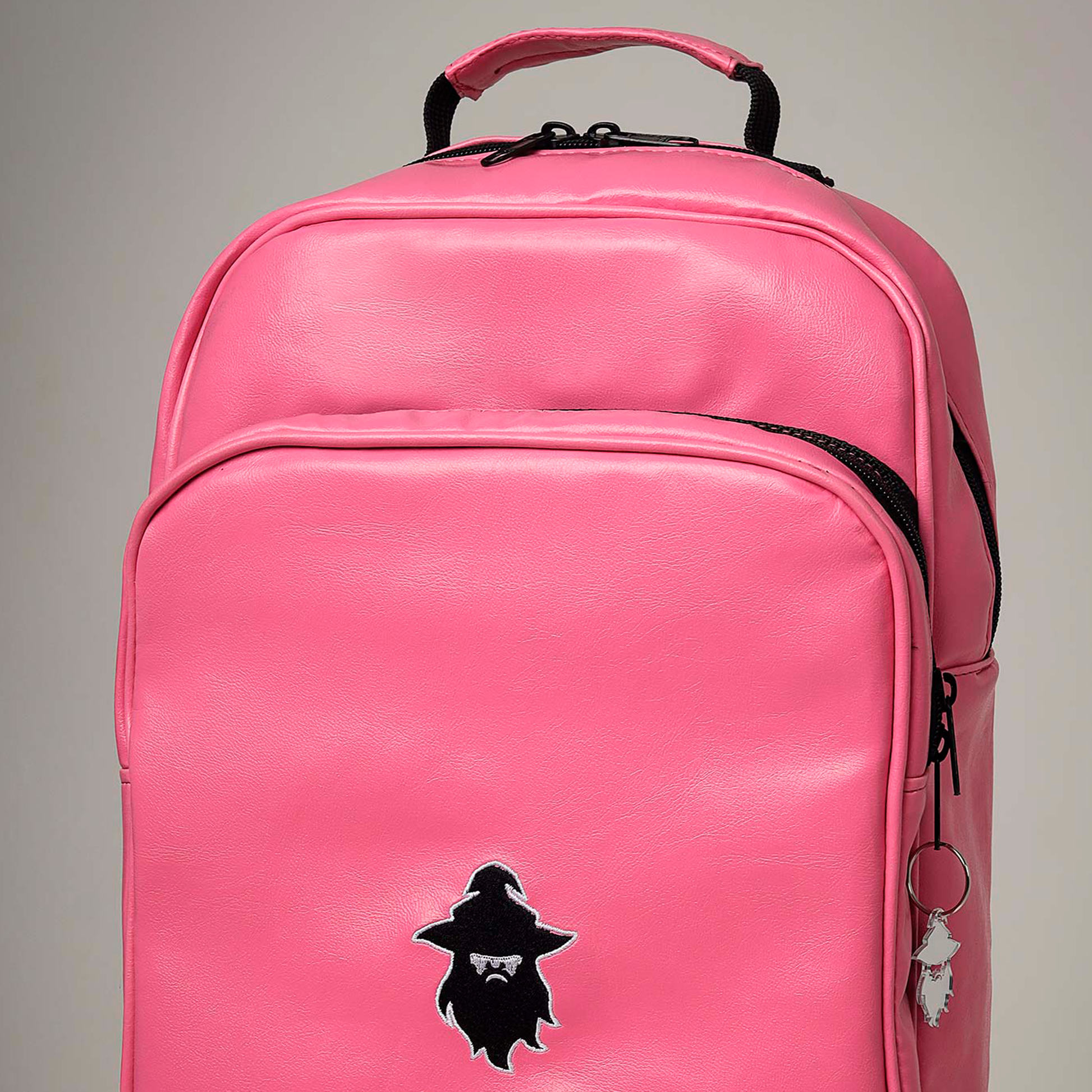 mochila personalizada legend, mochila resistente, mochila com nome, mochila estilosa, mochila premium, mochila esportiva, mochila exclusiva, mochila para viagem, mochila versátil, mochila oficial, mochila de alta qualidade, mochila rosa