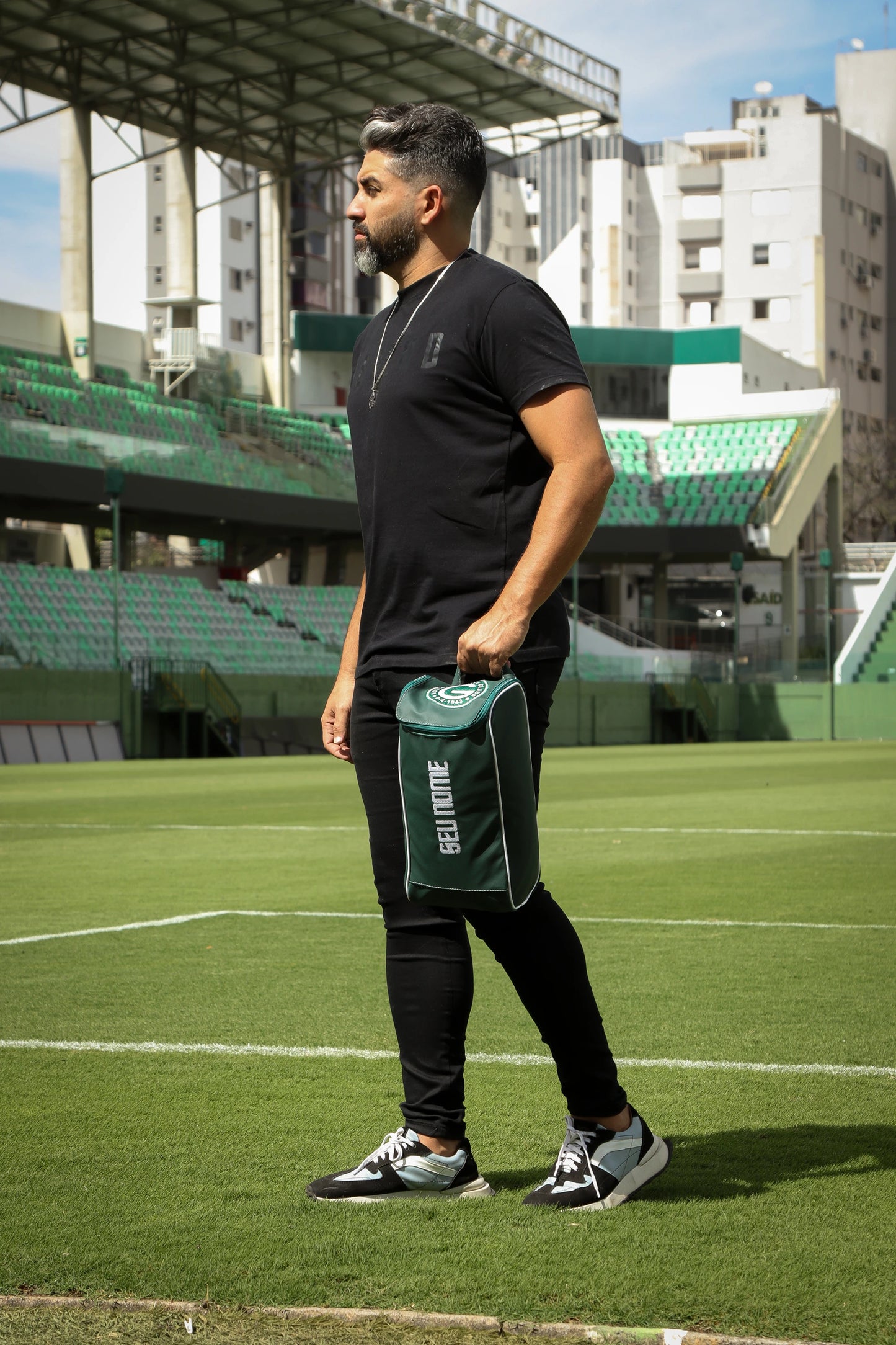 Porta Chuteira Oficial Goiás Personalizado | Proteção, Praticidade e Seu Nome – LEGEND