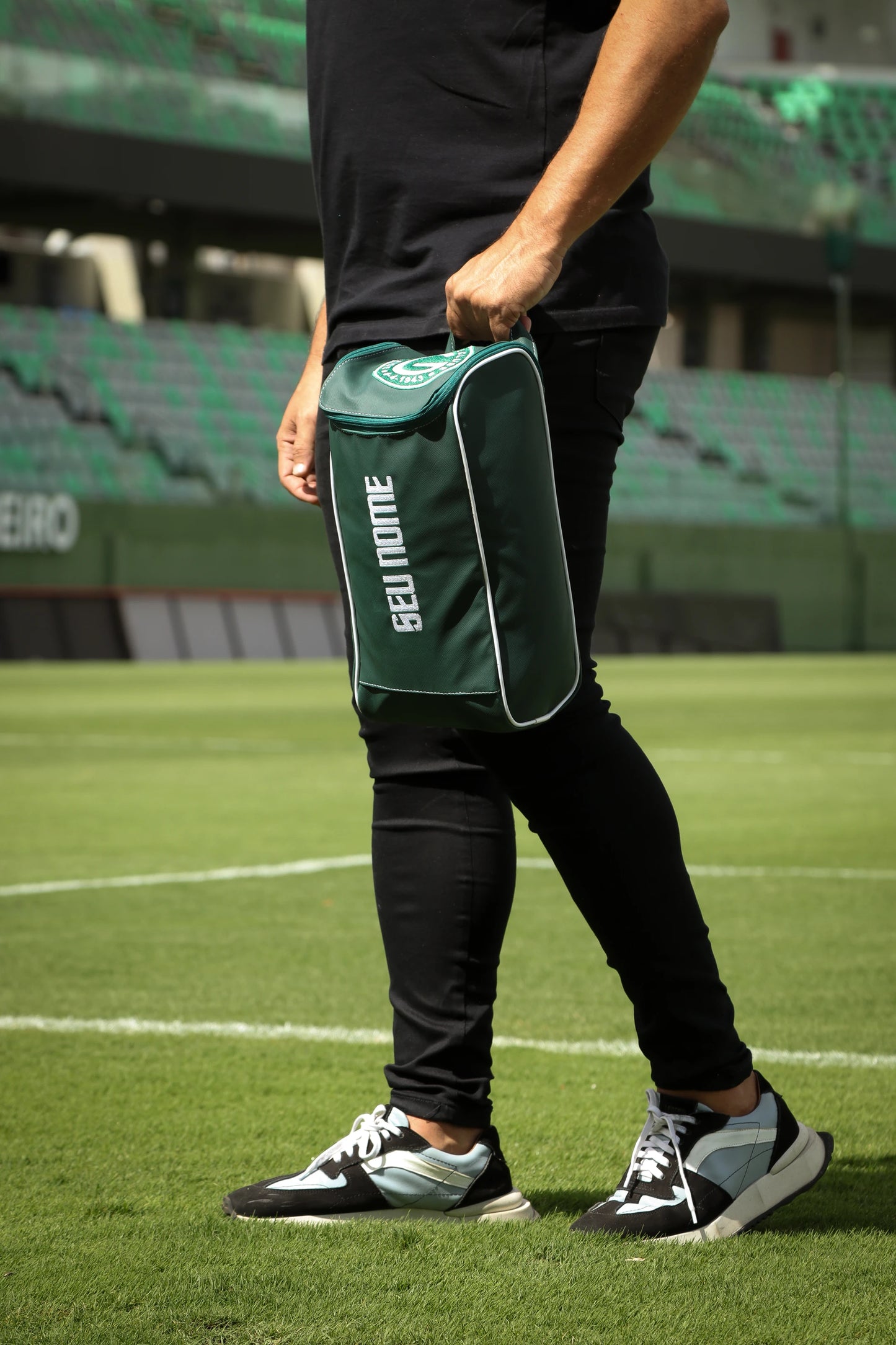 Porta Chuteira Oficial Goiás Personalizado | Proteção, Praticidade e Seu Nome – LEGEND