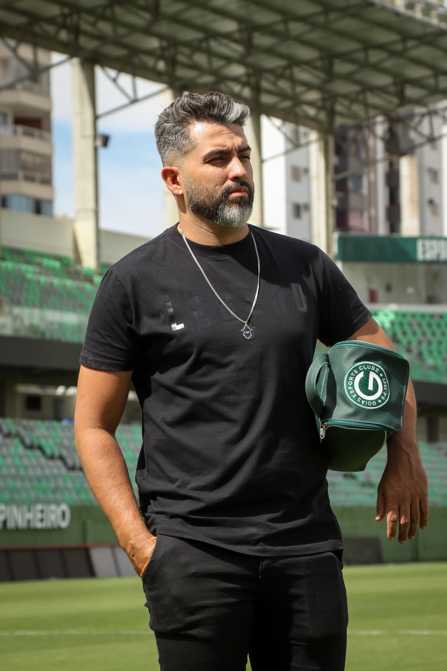 Porta Chuteira Oficial Goiás Personalizado | Proteção, Praticidade e Seu Nome – LEGEND